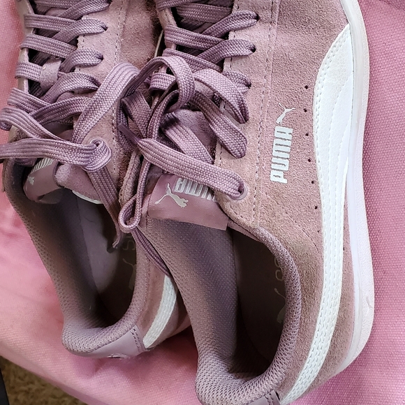 Puma Suede Classic Sneakers 7.5 - Picture 2 of 5